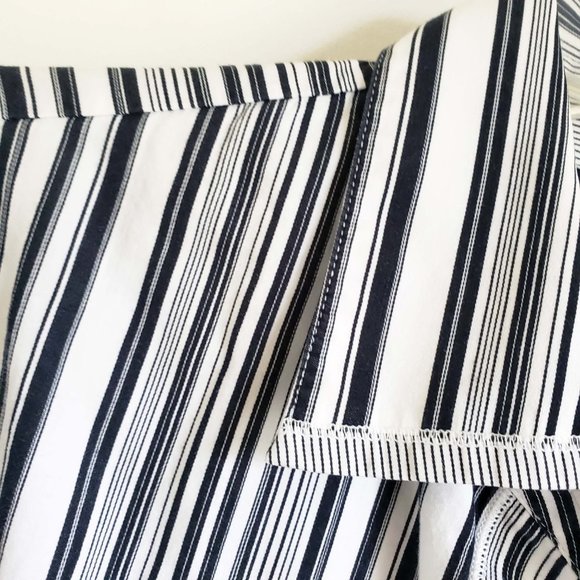 Jones New York Signature Women's Black Pin Button Down Shirt Top Blouse - Picture 4 of 13